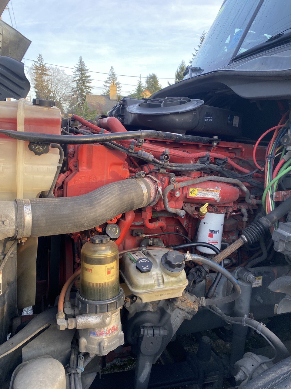 Vehicle photo 12