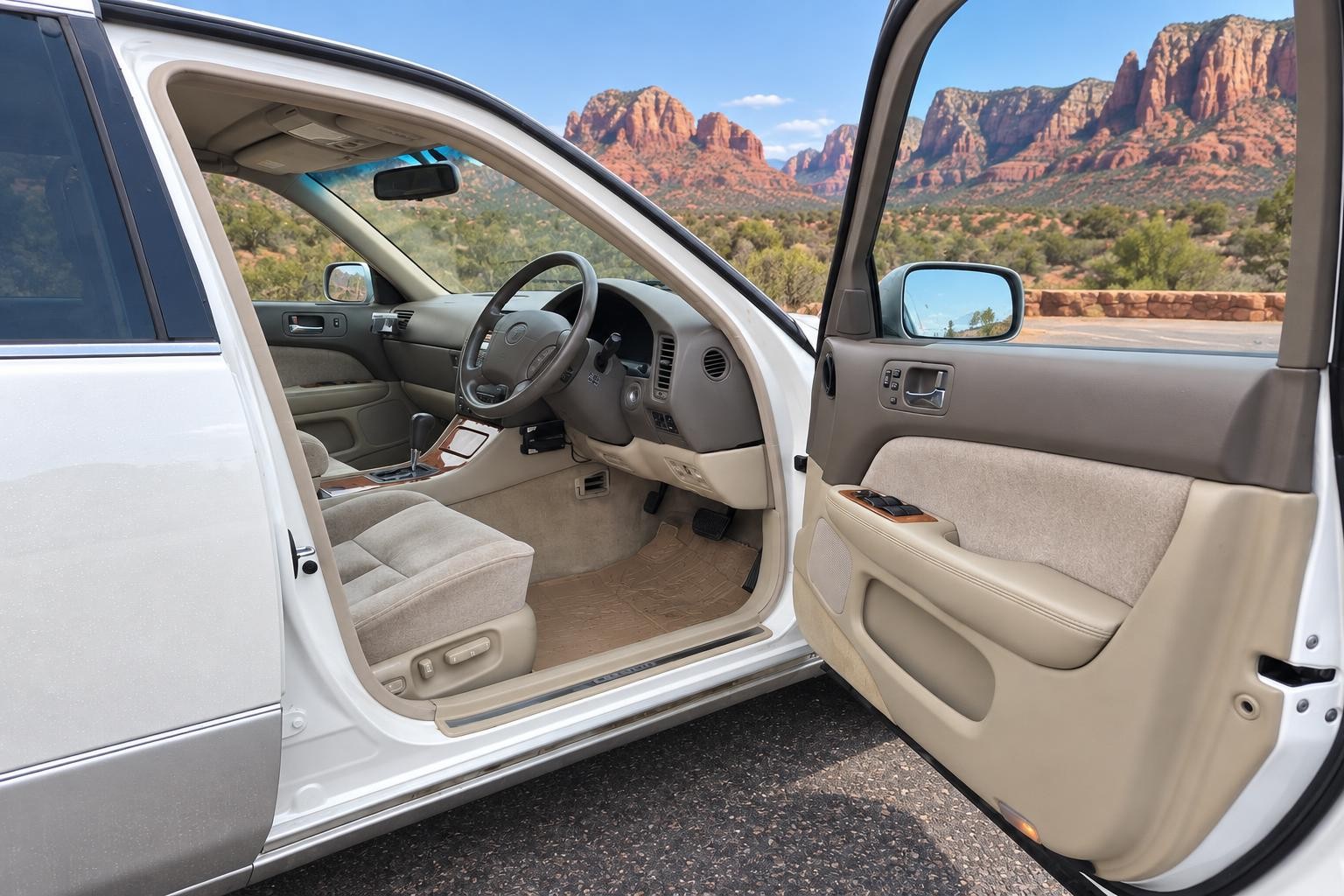 Vehicle photo 7
